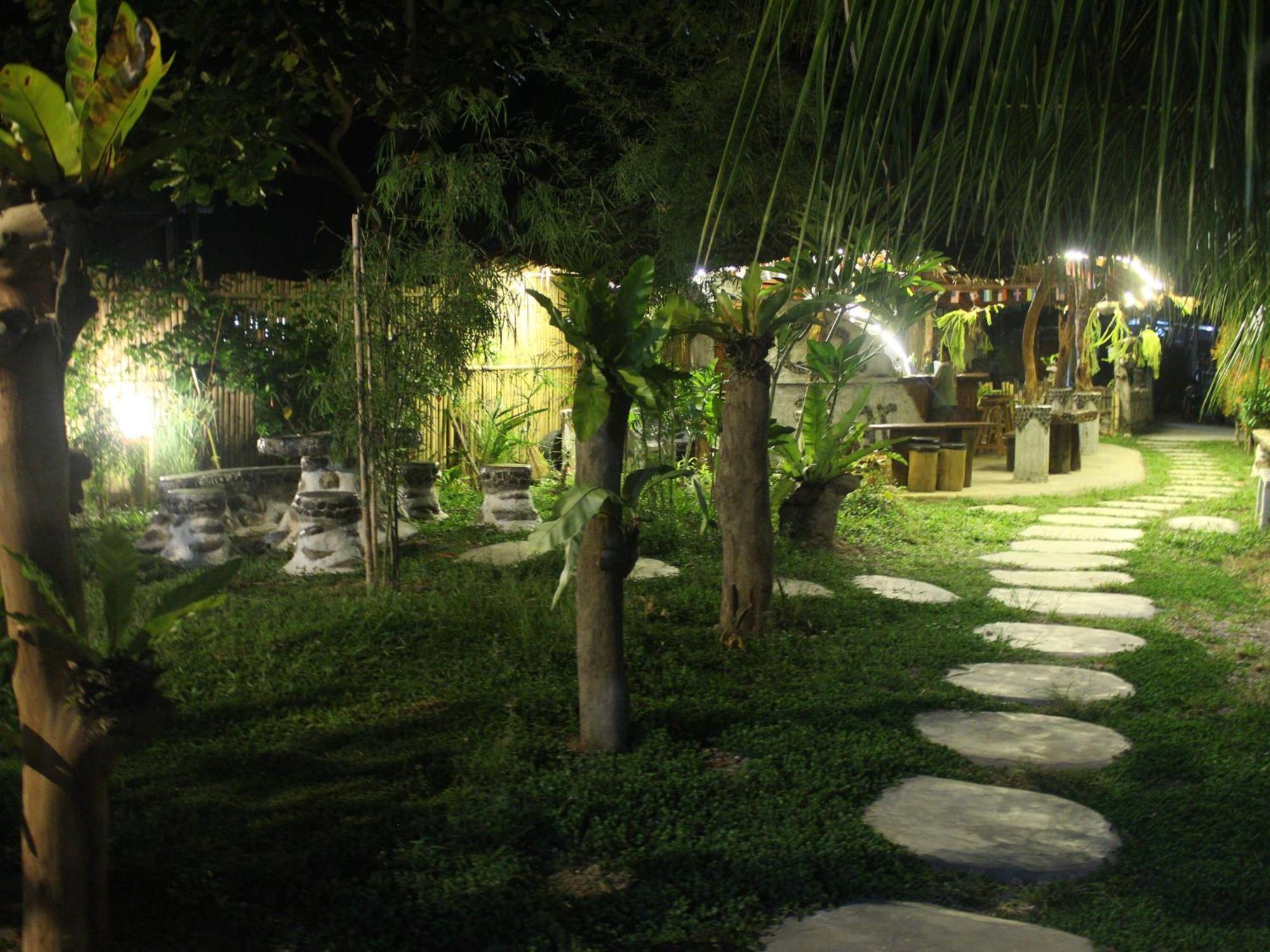 Eco Trekking Lodge, Bar & Jungle Tour'S Bukit Lawang Εξωτερικό φωτογραφία