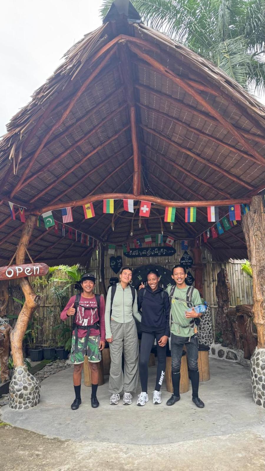 Eco Trekking Lodge, Bar & Jungle Tour'S Bukit Lawang Εξωτερικό φωτογραφία